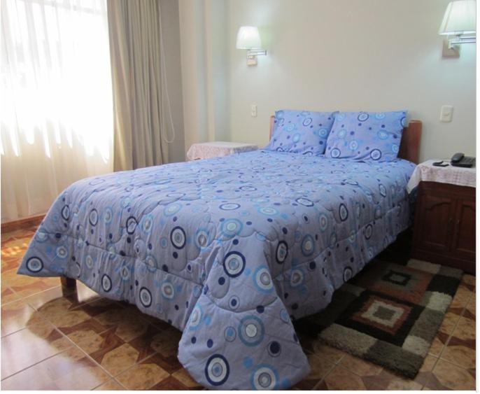 Hostal Residencial Lino Huaraz  Exterior photo